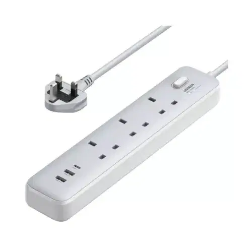 Ugreen 30W 3 AC Power Strip With Master Switch (2A1C) ,